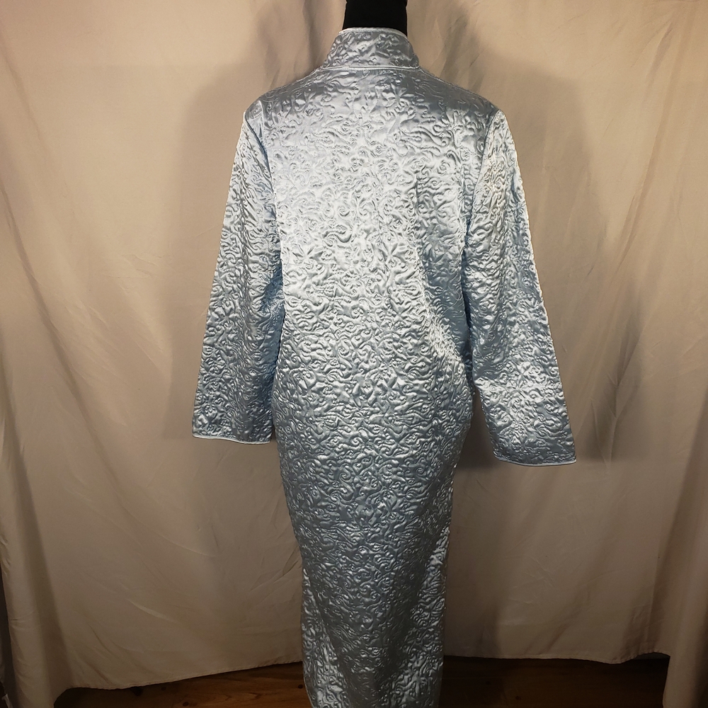 Jasmine Rose Elegant Light Blue Textured Robe - M - Picture 3 of 7